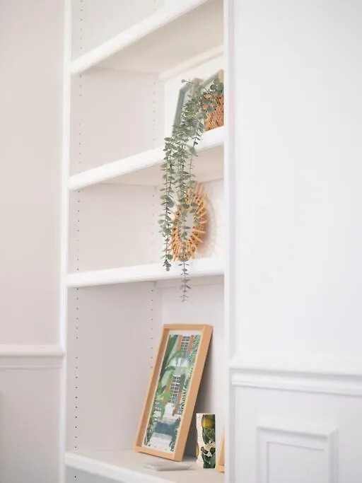 Apartment Madeleine Paris