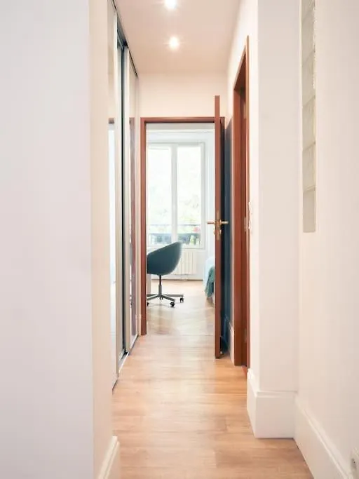 Madeleine Apartment Paris