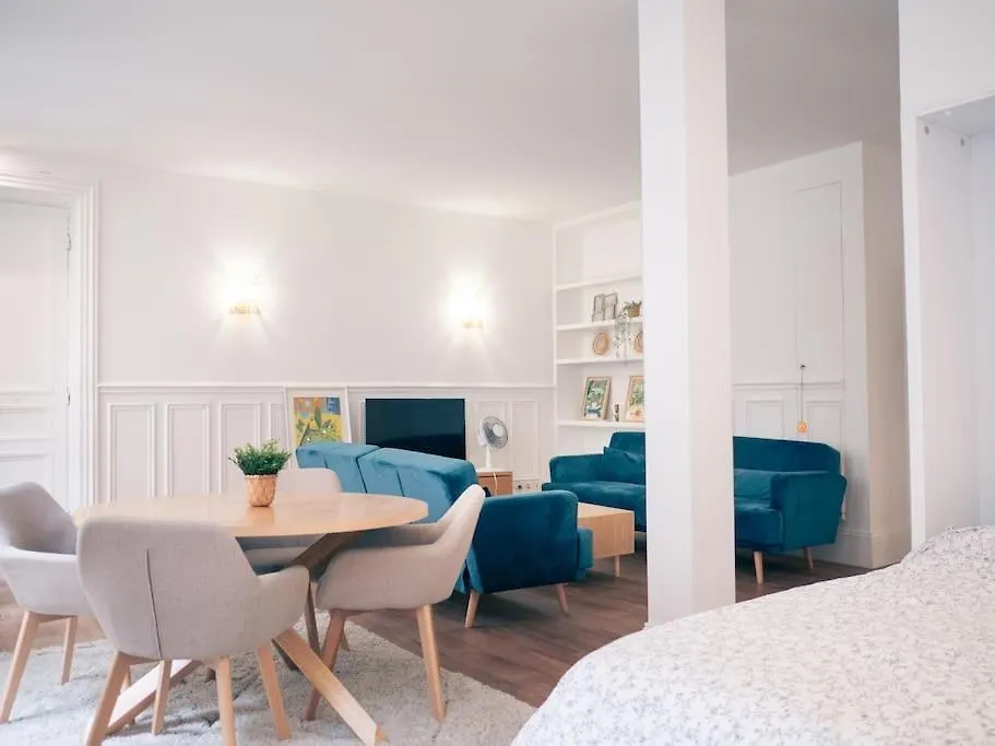 Madeleine Apartment